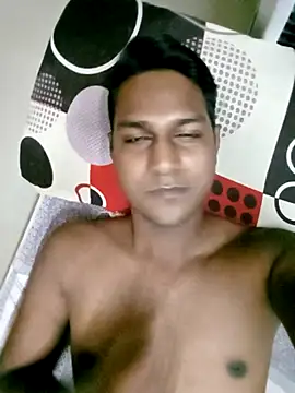 Snapshot of vikesh05 chatting on 3, 10, 2025 vikesh05 online show from 3, 10, 2025