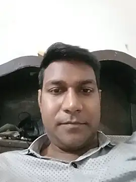 Snapshot of vikesh05 chatting on 21, 11, 2025 vikesh05 online show from 21, 11, 2025