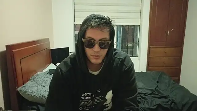 Snapshot of hardaftercum chatting on 2, 7, 2026 hardaftercum online show from 2, 7, 2026