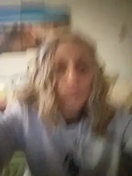 Snapshot of Ninfomom chatting on 3, 12, 2025 Ninfomom online show from 3, 12, 2025