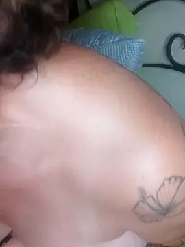 emiliemilf online show from 28, 2, 2026