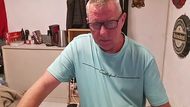 JamesBauer online show from 14, 4, 2026