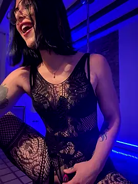 missninasparkle online show from 15, 9, 2025