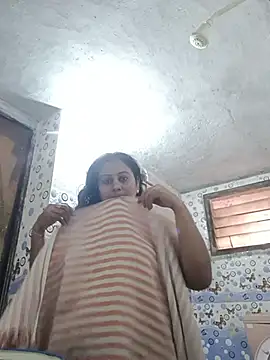 Snapshot of JENNIFERtamil chatting on 21, 7, 2026 JENNIFERtamil online show from 21, 7, 2026