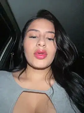 andrea gomes  online show from 5, 3, 2026