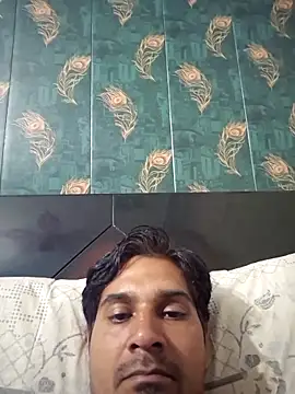 Snapshot of johnny8731 chatting on 9, 5, 2026 johnny8731 online show from 9, 5, 2026