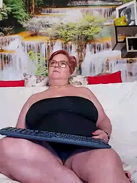 QueenPammy1 online show from 16, 2, 2025