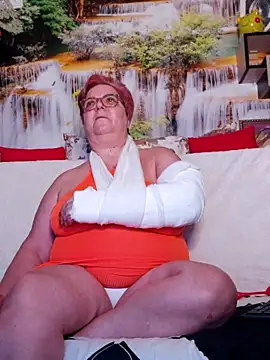 QueenPammy1 online show from 27, 2, 2025