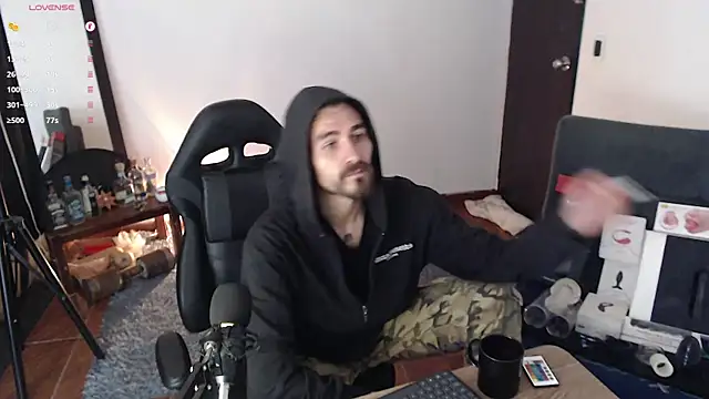 Aaron malikk online show from 21, 10, 2025