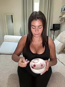 ultimate PAWG online show from 16, 4, 2026