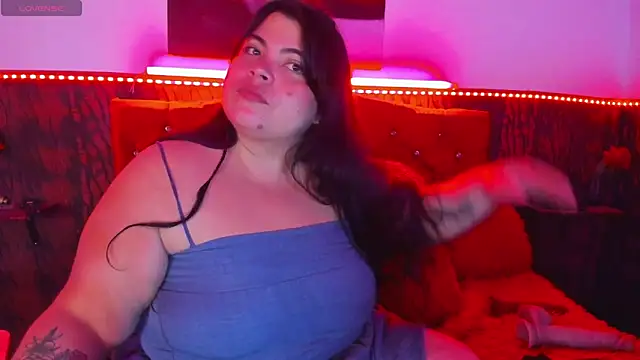 Snapshot of dirtyBBWplay chatting on 25, 4, 2026 dirtyBBWplay online show from 25, 4, 2026