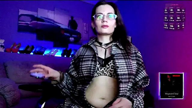 MilanaPure online show from 15, 3, 2025