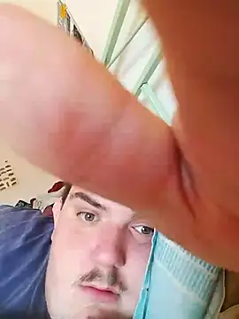 Snapshot of Piono chatting on 18, 3, 2025 Piono online show from 18, 3, 2025