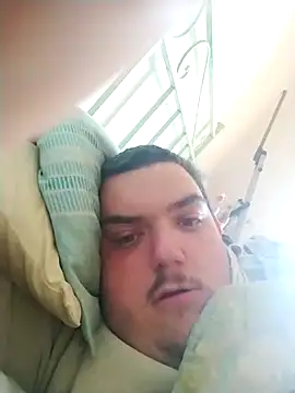 Snapshot of Piono chatting on 20, 3, 2025 Piono online show from 20, 3, 2025