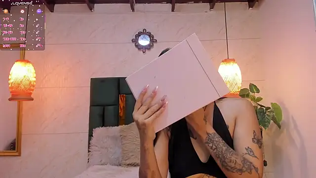 Danna williamss online show from 15, 9, 2025