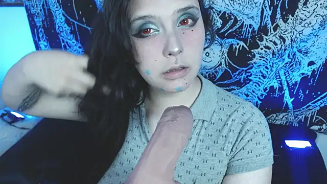 mikaskullcs online show from 15, 4, 2026