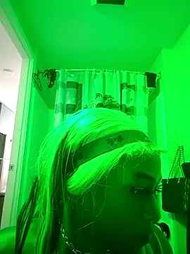 ItsBarbieBitcxxxx69 online show from 1, 4, 2026