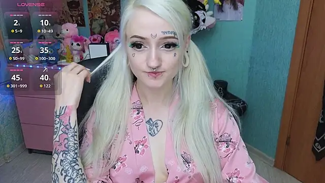 Manuela unicorn online show from 17, 6, 2026