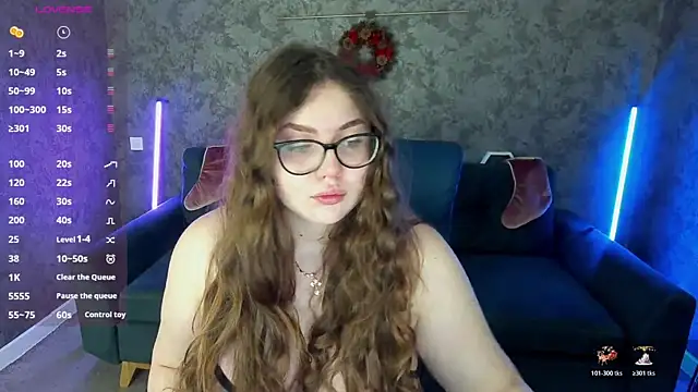 LuxSopphia online show from 5, 1, 2026