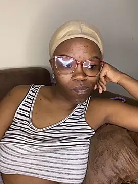 YummyMelanin117 online show from 26, 2, 2026