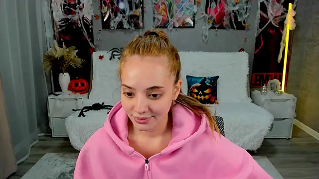 MelanieAlves online show from 30, 10, 2025