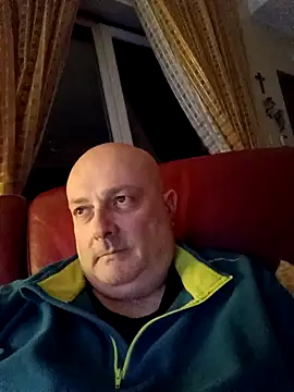 Alexis Bull online show from 22, 3, 2026