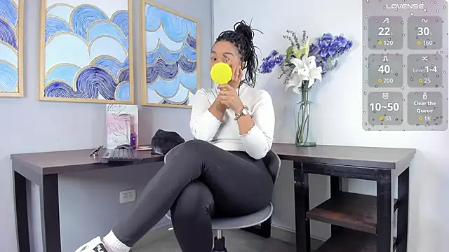 Snapshot of andrea_xoe_ chatting on 14, 10, 2025 andrea xoe  online show from 14, 10, 2025