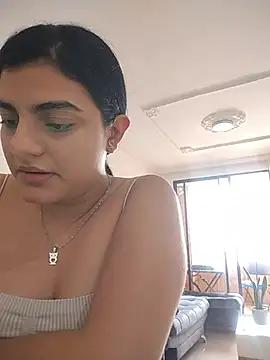 Snapshot of carlafox05 chatting on 8, 2, 2026 carlafox05 online show from 8, 2, 2026