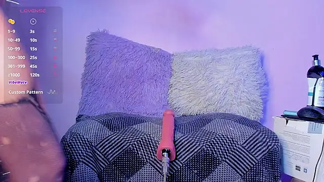 kattia deluchi online show from 3, 3, 2026