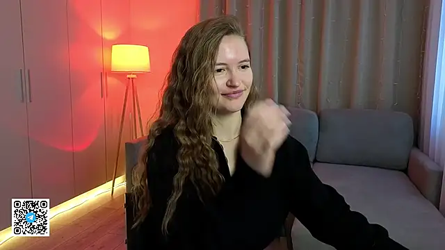 Snapshot of TesssaHart chatting on 16, 2, 2026 TesssaHart online show from 16, 2, 2026