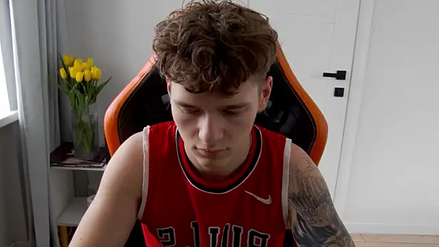 DanyDavis online show from 8, 3, 2026