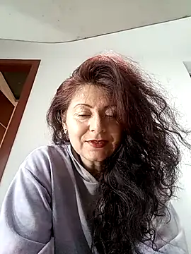 lunadicty online show from 6, 11, 2025