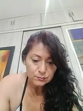 Snapshot of lunadicty chatting on 21, 5, 2026 lunadicty online show from 21, 5, 2026