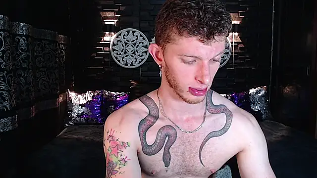 Snapshot of andrewxbi chatting on 14, 9, 2025 andrewxbi online show from 14, 9, 2025