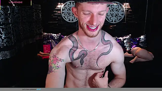 Snapshot of andrewxbi chatting on 2, 10, 2025 andrewxbi online show from 2, 10, 2025