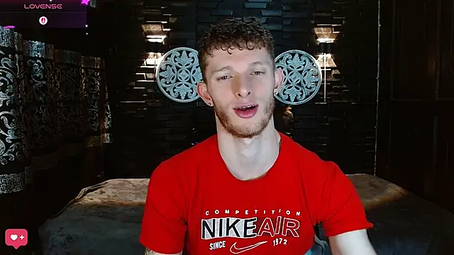 Snapshot of andrewxbi chatting on 23, 11, 2025 andrewxbi online show from 23, 11, 2025