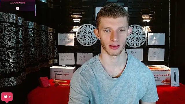 Snapshot of andrewxbi chatting on 28, 11, 2025 andrewxbi online show from 28, 11, 2025