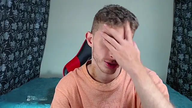 Snapshot of andrewxbi chatting on 16, 1, 2026 andrewxbi online show from 16, 1, 2026