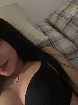 Snapshot of QueenLujaine chatting on 19, 10, 2025 QueenLujaine online show from 19, 10, 2025