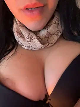 Snapshot of QueenLujaine chatting on 15, 2, 2026 QueenLujaine online show from 15, 2, 2026