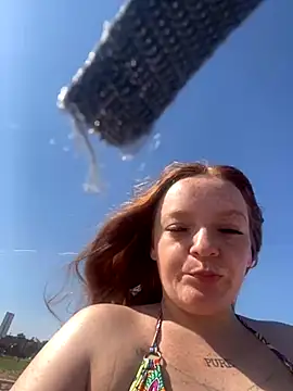 bankruptbabe online show from 11, 9, 2025