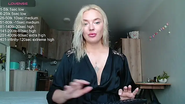 Snapshot of Eva___forever chatting on 21, 6, 2026 Eva forever online show from 21, 6, 2026