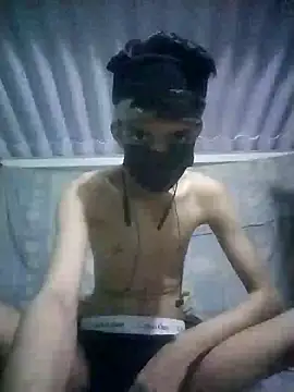 HannanKhan25 online show from 4, 11, 2025