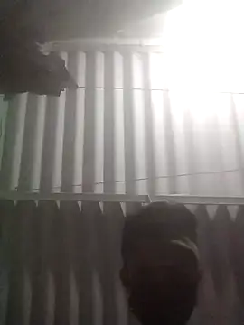 HannanKhan25 online show from 17, 12, 2025