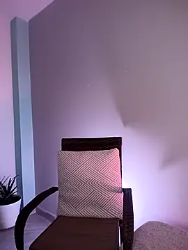 Snapshot of Alicia_Montess chatting on 19, 10, 2025 Alicia Montess online show from 19, 10, 2025