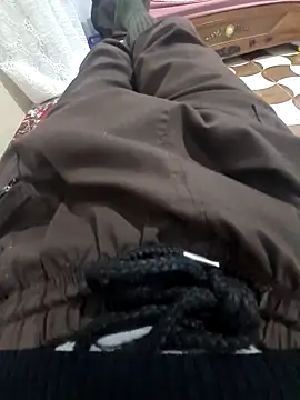 amirzinou online show from 9, 3, 2026