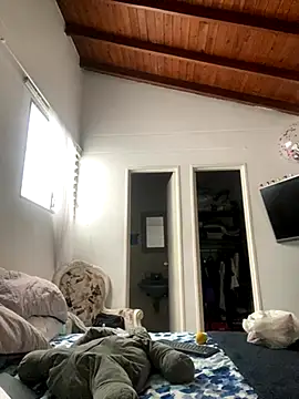 Mia  Gray online show from 1, 12, 2025