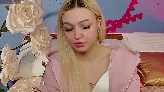 LinaLirian online show from 17, 3, 2026