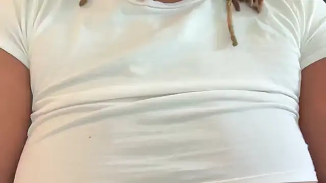 RoyalQueen2u online show from 22, 4, 2026