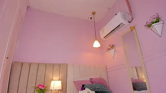  lucia 18 online show from 25, 10, 2025